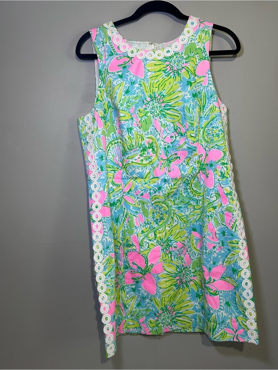 Lilly Pulitzer Dresses & Skirts - Lilly Pulitzer Shift Dress Size 12 Pink Green Floral Paisley Eyelet Trim Sleevel